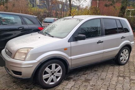 Ford Fusion 110.000 km 1.299 &euro; Lübeck 23568