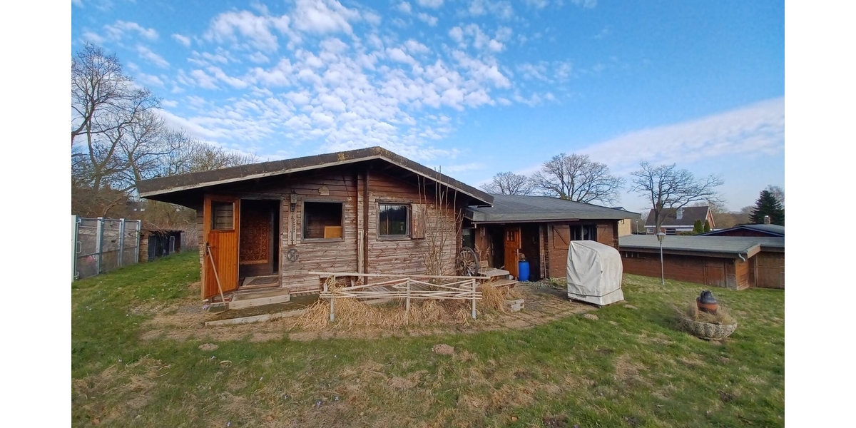 ! Unverbaubarer Blick ! Zwei Holzhäuser auf 890 m2 Eigenland. - Zweifamilienhaus Zarpen | Angebot:26006779