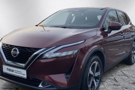 Nissan Qashqai 29.100 km 23.680 &euro; Lübeck 23560