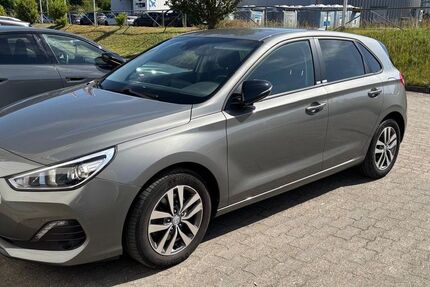 Hyundai i30 85.000 km 11.990 &euro; Mölln 23879