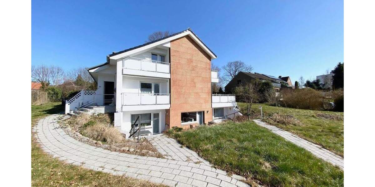 251,91 m² Wfl.-Haus aus 1970, 1 große Whg + 1 Whg + 4 Appartments, auf 1507 m² Grund, 210 m zum Strandweg in Pelzhaken zimmer