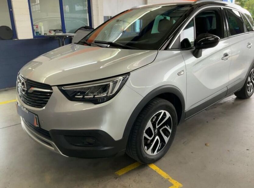 Crossland (X)