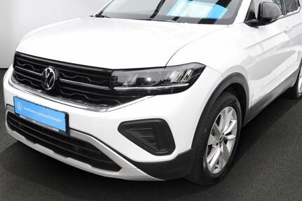 VW T-Cross 27.750 km 20.380 &euro; Lübeck 23560