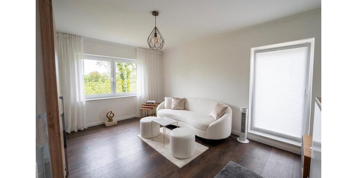Einfamilienhaus Scharbeutz - 6 Zimmer, 231 m&sup2;, 3.800&euro; | Angebot:26653852