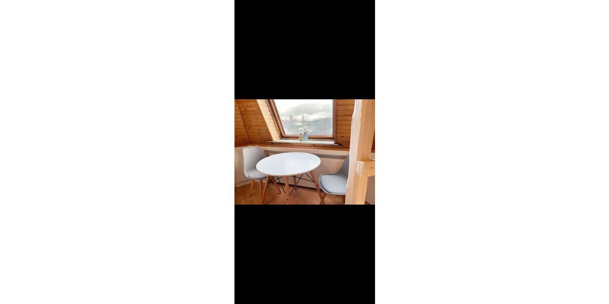 Dachgeschoßwohnung Lübeck Innenstadt - 3 Zimmer, 60 m&sup2;, 195.000&euro; | Angebot:26787045