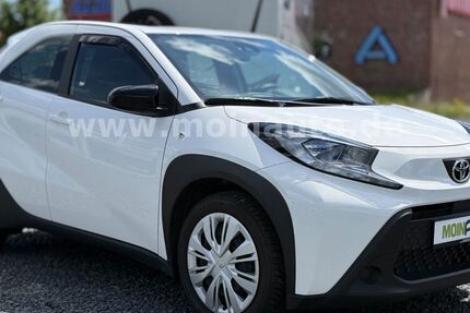 Toyota Aygo (X) 18.500 km 13.490 &euro; Reinfeld 23858