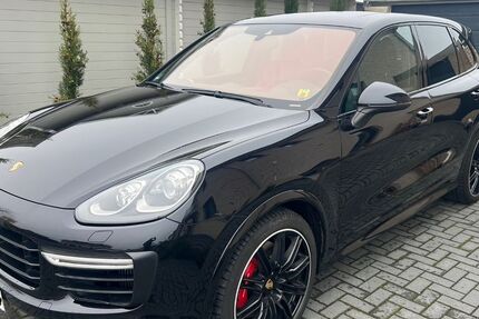 Porsche Cayenne 114.500 km 41.800 &euro; Travemünde 23570