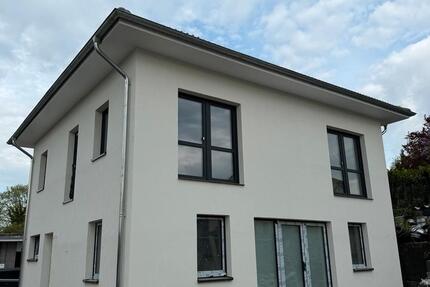 Haus Lübeck Sankt Gertrud - 1 Zimmer, 140 m&sup2;, 2.100&euro; | Angebot:26443879