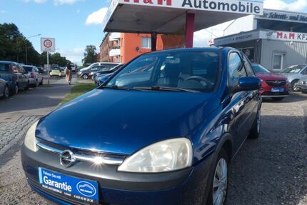 Opel Corsa 164.000 km 2.199 &euro; Lübeck 23554