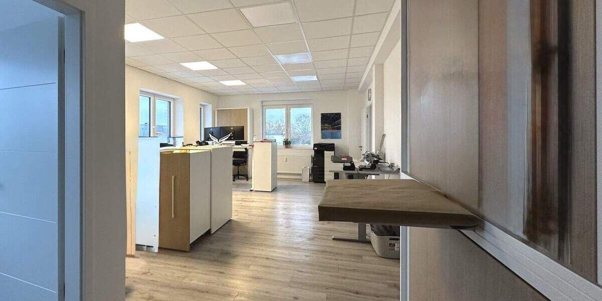 Gewerbeobjekt Stockelsdorf - 2.600.000&euro; | Angebot:25815785