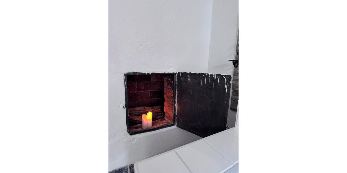 Etagenwohnung Lübeck Innenstadt - 2 Zimmer, 110 m&sup2;, 700&euro; | Angebot:25419605