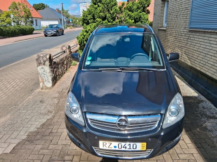Opel Zafira 121.400 km 5.555 € Mölln 23879