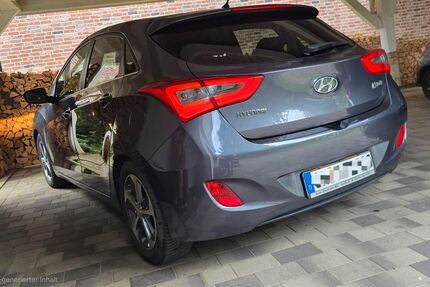 Hyundai i30 102.600 km 8.500 &euro; Schürsdorf 23684