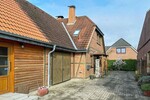 Hochwertiges Wohnhaus mit zusätzlicher Wohneinheit im Gewerbegebiet von Bad Schwartau