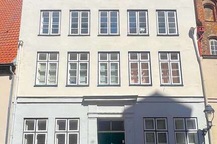 Haus Lübeck Innenstadt - 11 Zimmer, 249 m&sup2;, 1.760.000&euro; | Angebot:22620806