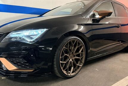 Seat Leon 83.000 km 26.000 &euro; Lübeck 23566