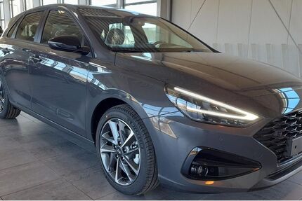 Hyundai i30 1.900 km 25.980 &euro; Lübeck 23562