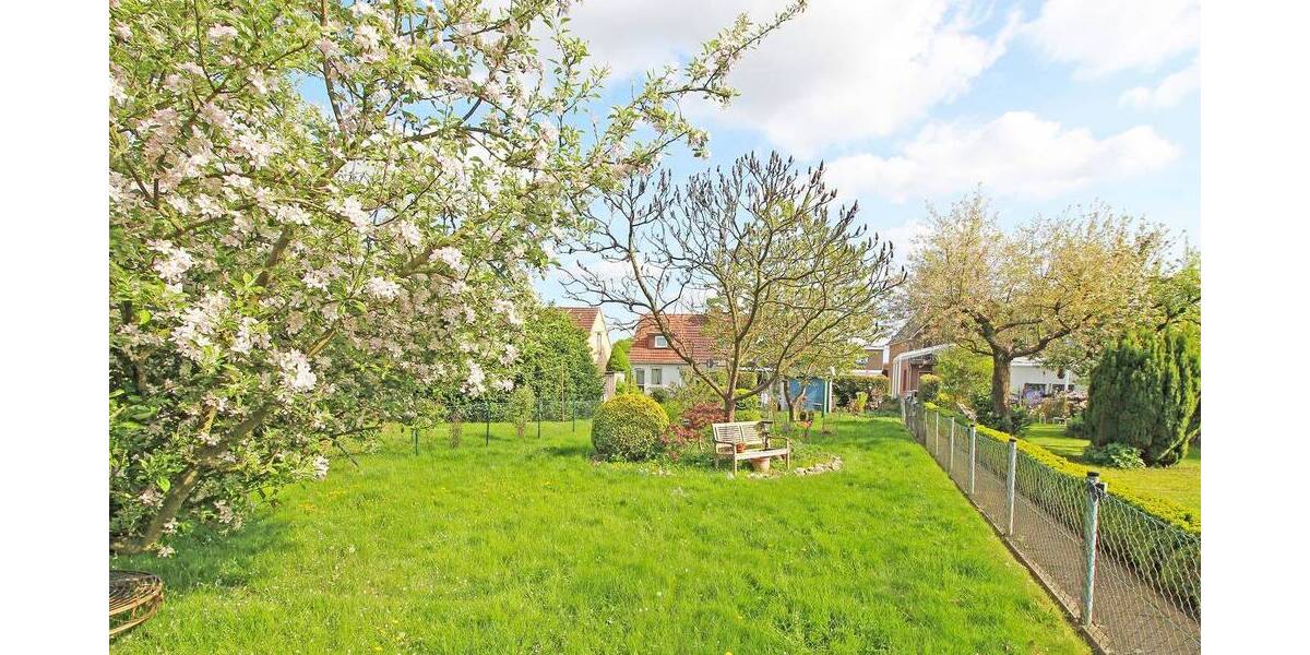 Doppelhaushälfte Bad Segeberg - 3 Zimmer, 73 m&sup2;, 199.000&euro; | Angebot:25747332