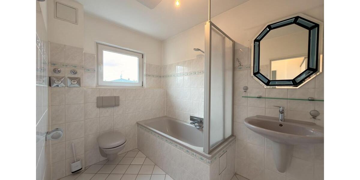 Etagenwohnung Lübeck Sankt Lorenz Nord - 3 Zimmer, 69 m&sup2;, 695&euro; | Angebot:25394066