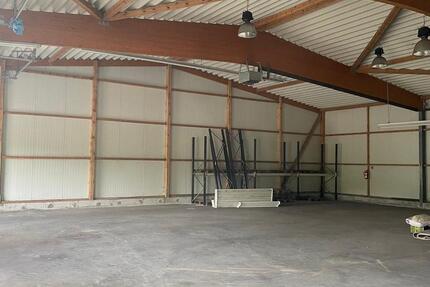 Untermieter für 100m² Lagerfläche in Stockelsdorf zimmer