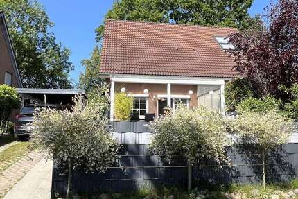 Haus zum Kaufen in Süsel 349.000 € 102 m²