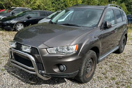 Mitsubishi Outlander 465.000 km 3.450 &euro; Bad Schwartau 23611