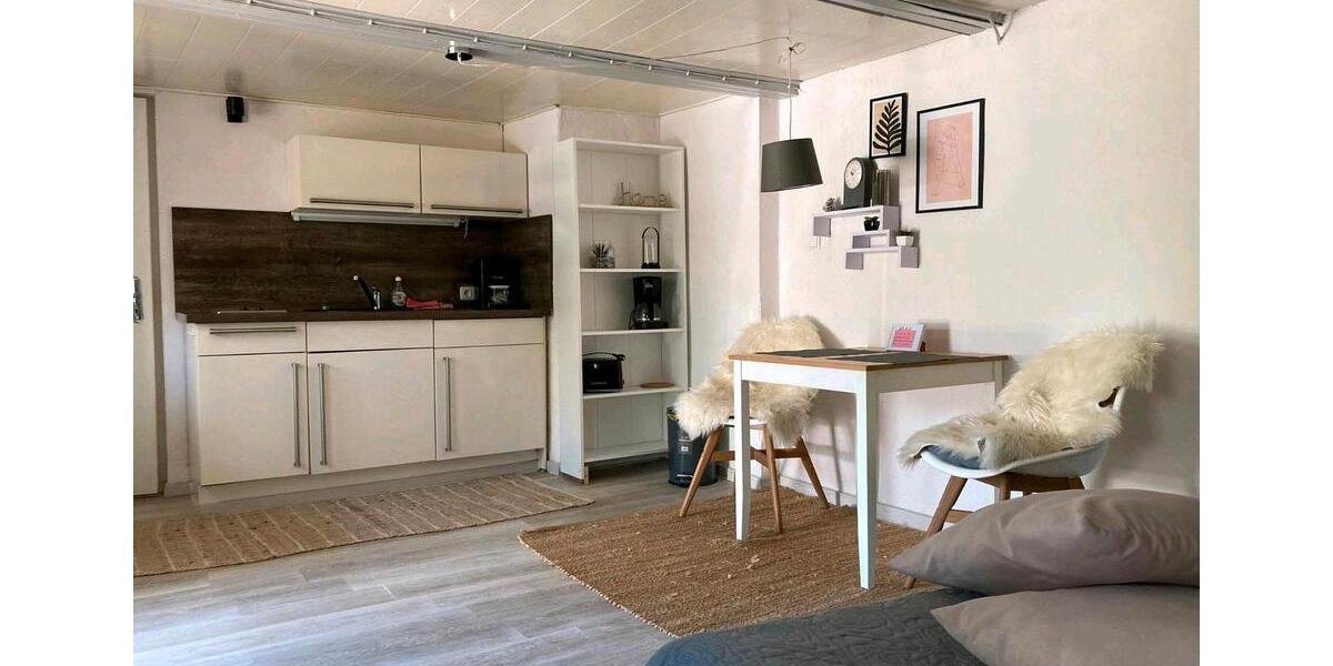 Dachgeschoßwohnung Wensin - 2 Zimmer, 65 m&sup2;, 980&euro; | Angebot:26083092