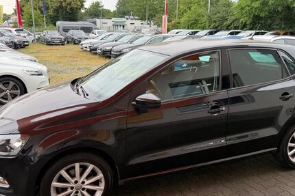 VW Polo 76.360 km 12.885 &euro; Stockelsdorf bei Lübeck 23617