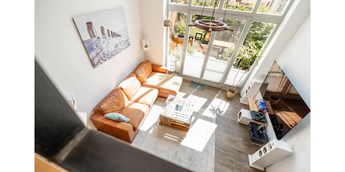 Maisonettenwohnung Lübeck Innenstadt - 2 Zimmer, 100 m&sup2;, 1.700&euro; | Angebot:25364793
