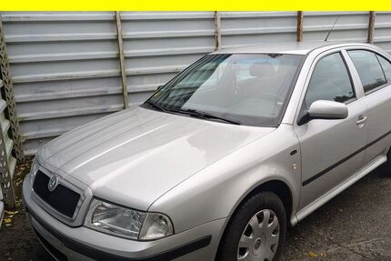 Skoda Octavia 286.529 km 1.250 &euro; Lübeck 23556
