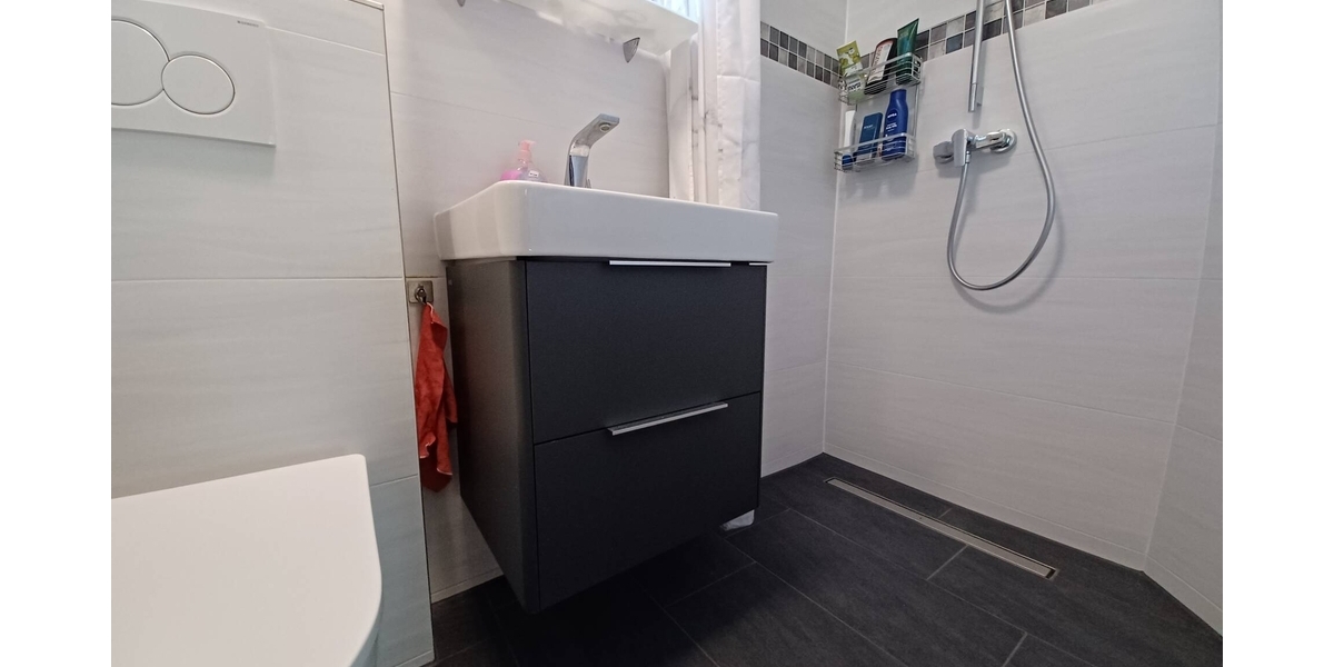 Freistehendes Einfamilienhaus in Bad Schwartau mit Garage - Einfamilienhaus Bad Schwartau | Angebot:25432337