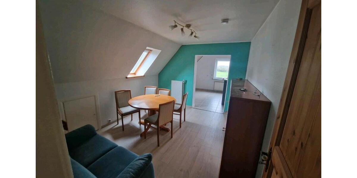 Etagenwohnung Ahrensbök - 3 Zimmer, 110 m&sup2;, 1.200&euro; | Angebot:26649683