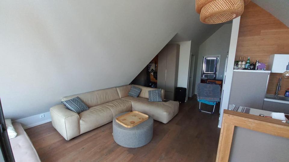 Dachgeschoßwohnung Timmendorfer Strand - 3 Zimmer, 90 m&sup2;, 1.200&euro; | Angebot:25452977