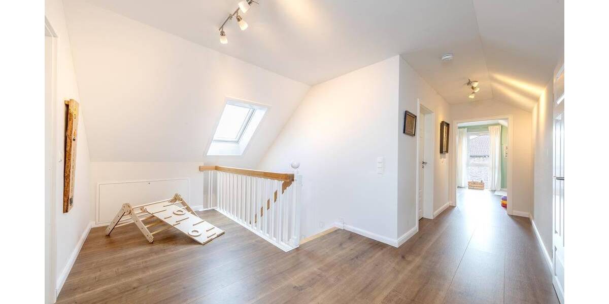 Einfamilienhaus Ratzeburg - 7 Zimmer, 725.000&euro; | Angebot:26858881