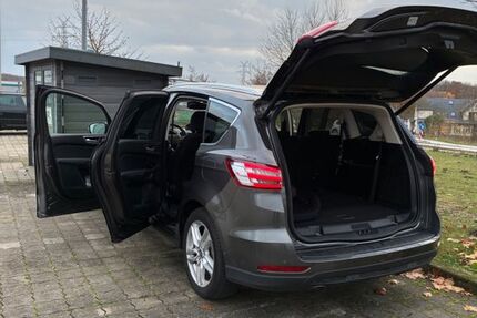 Ford S-Max 96.000 km 14.500 &euro; Bad Oldesloe 23843