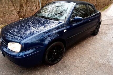 VW Golf 305.112 km 2.877 &euro; Lübeck-Travemünde 23570