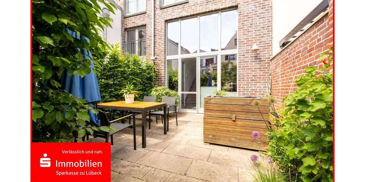 Etagenwohnung Lübeck Innenstadt - 2 Zimmer, 100 m&sup2;, 1.700&euro; | Angebot:25367985