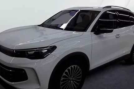 VW Tiguan 28.250 km 38.990 € Lübeck 23560