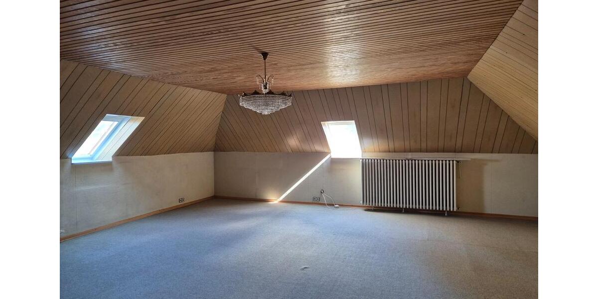 Einfamilienhaus Stockelsdorf - 9 Zimmer, 297 m&sup2;, 645.000&euro; | Angebot:24461650