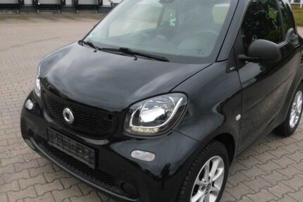 Smart ForTwo 118.000 km 9.950 &euro; Lübeck 23560