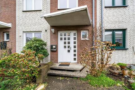 Haus Lübeck St. Gertrud - 3 Zimmer, 110 m&sup2;, 350.000&euro; | Angebot:25997224