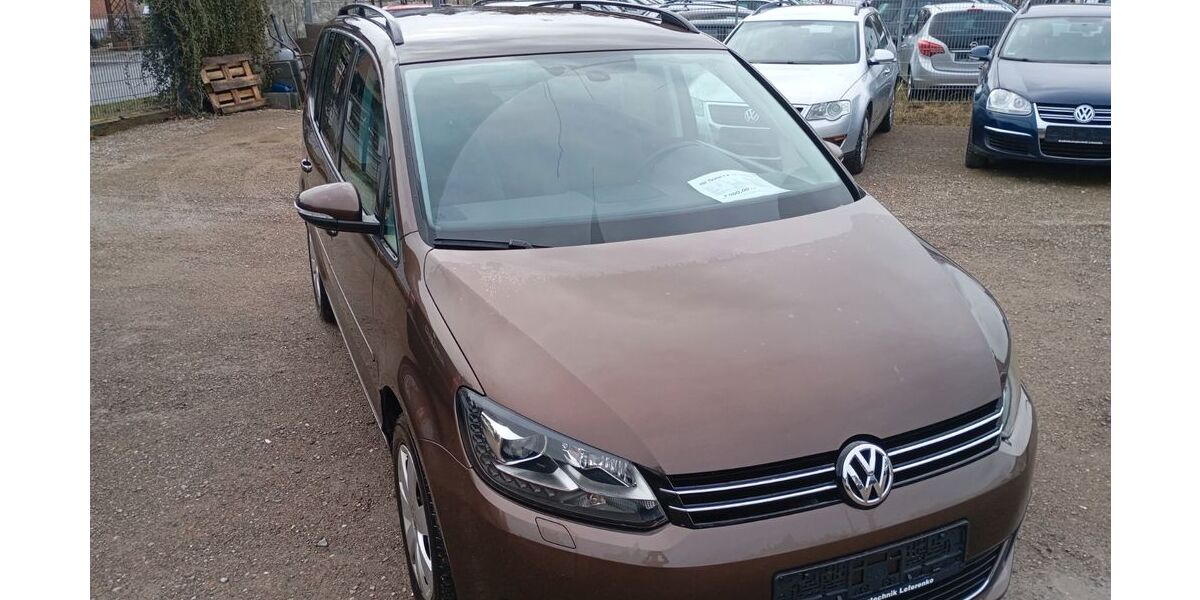 VW Touran 128.200 km 7.490 &euro; Lübeck 23568