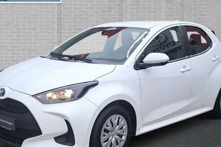 Toyota Yaris 43.000 km 16.990 &euro; Lübeck 23566