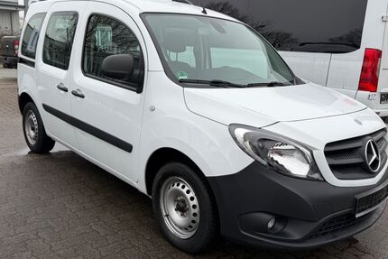 Mercedes-Benz Citan 109.000 km 10.698 &euro; STOCKELSDORF/LÜBECK 23617