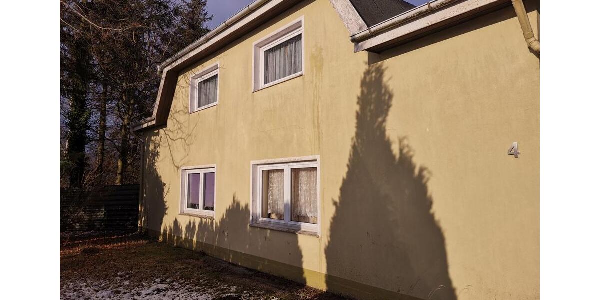 Mehrfamilienhaus, Wohnhaus Stockelsdorf - 6 Zimmer, 150 m&sup2;, 380.000&euro; | Angebot:24329912