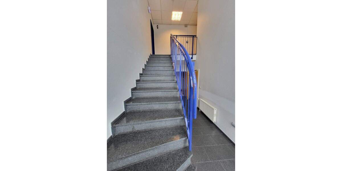 Nähe A1: Zentrale Büroräume auf 2 Etagen mit guter Verkehrsanbindung in St. Lorenz NordRoggenhorst 6 zimmer