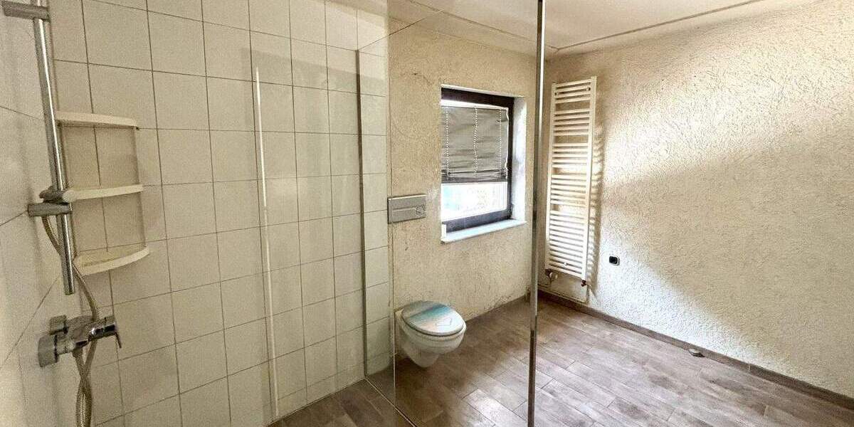 Mehrfamilienhaus, Wohnhaus Lübeck Travemünde - 6 Zimmer, 168 m&sup2;, 499.000&euro; | Angebot:25771642
