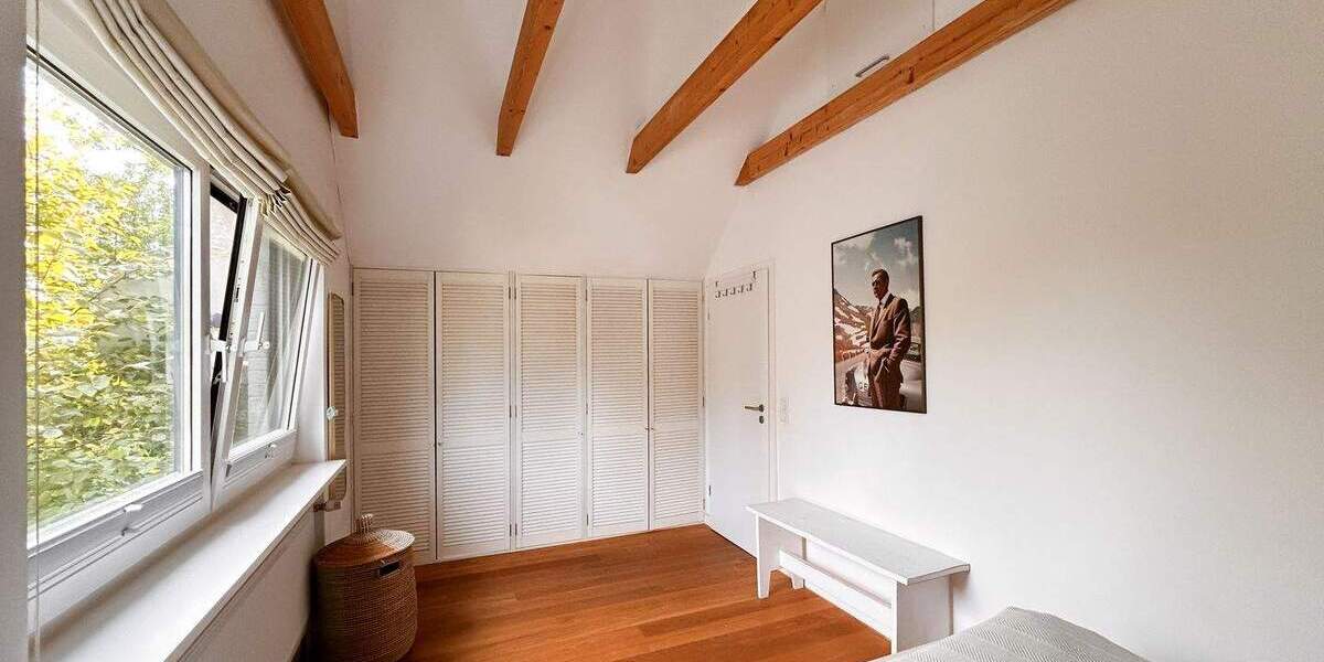 Befristet auf 6 Monate: Möbliertes Einfamilienhaus in begehrter Lage 5 zimmer