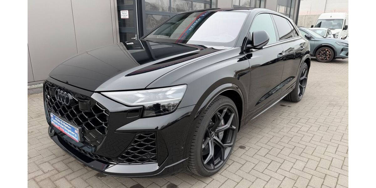 Audi RSQ8 5.000 km 169.990 &euro; Bad Segeberg 23795