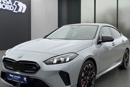 BMW M235